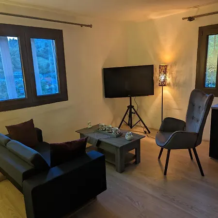 Holiday home House Anemona Buhalnita